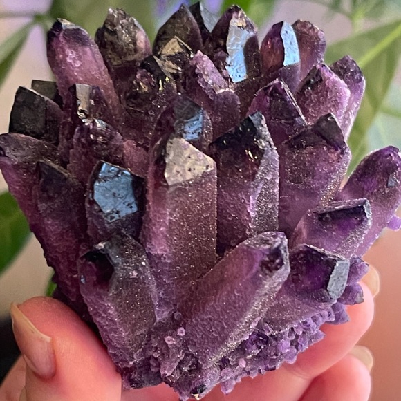 Wow! ✨Charged✨ Phantom quartz crystal cluster 405 grams - Picture 4 of 8